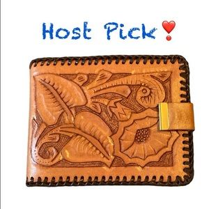 NWOT Men’s Vintage Handtooled Leather Wallet